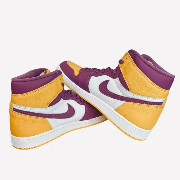 Nike Air Jordan 1 Retro High OG Sneakers Brotherhood 555088-706 Mens Size 12 - Picture 9 of 12